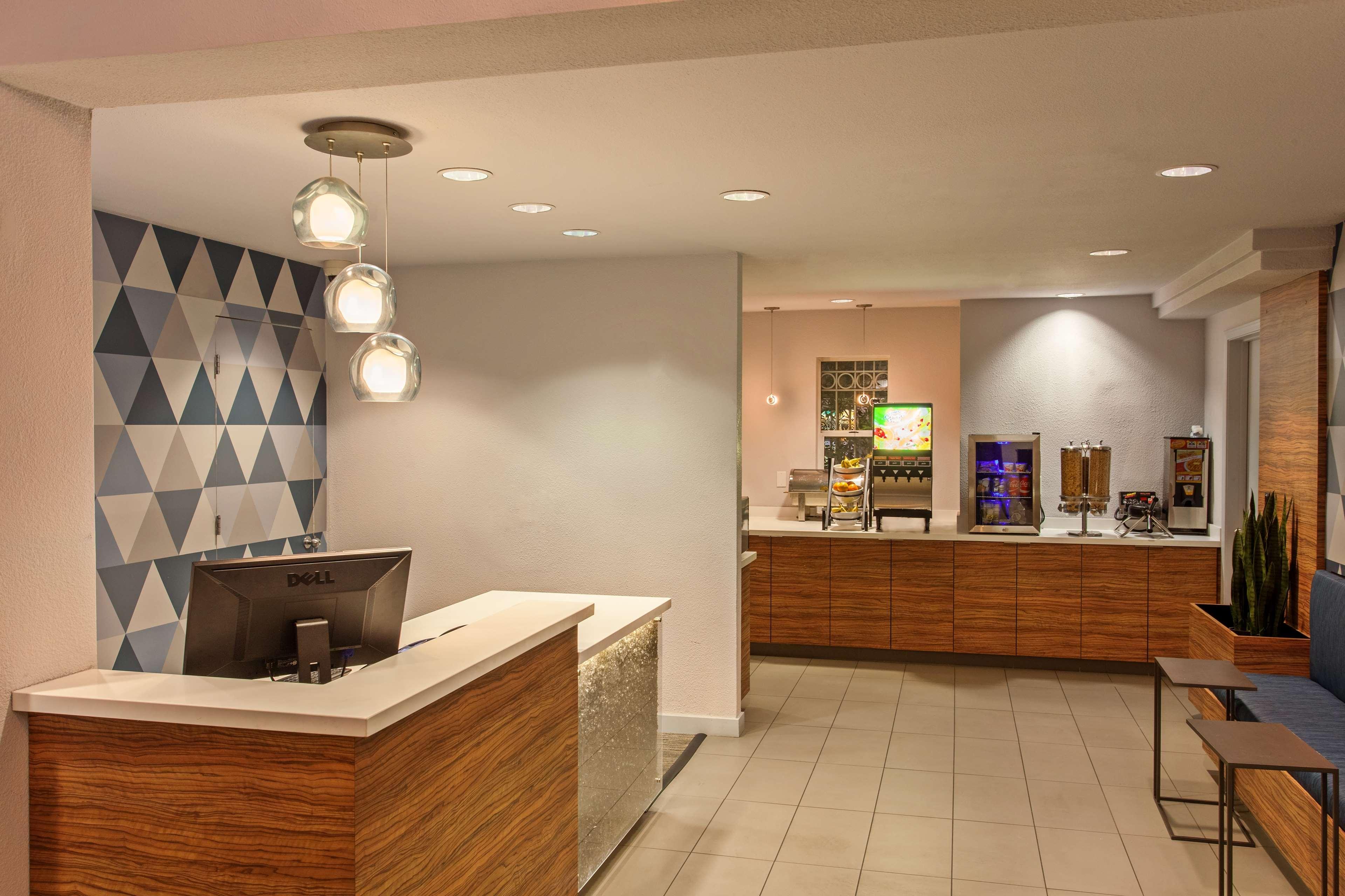 Best Western Plus Executive Suites Redwood Stadt Exterior foto
